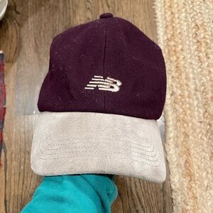 New Balance, Two-Tone, Wool Blend, Baseball Cap - Burgundy & Beige